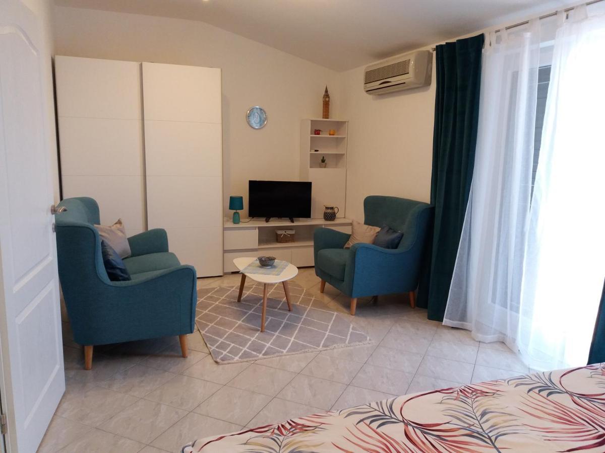 Apartmani Lana Brodarica  Extérieur photo
