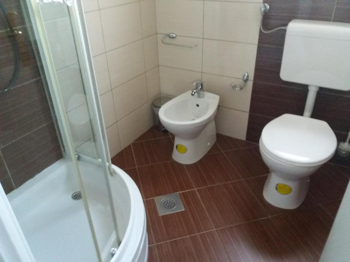 Apartmani Lana Brodarica  Extérieur photo