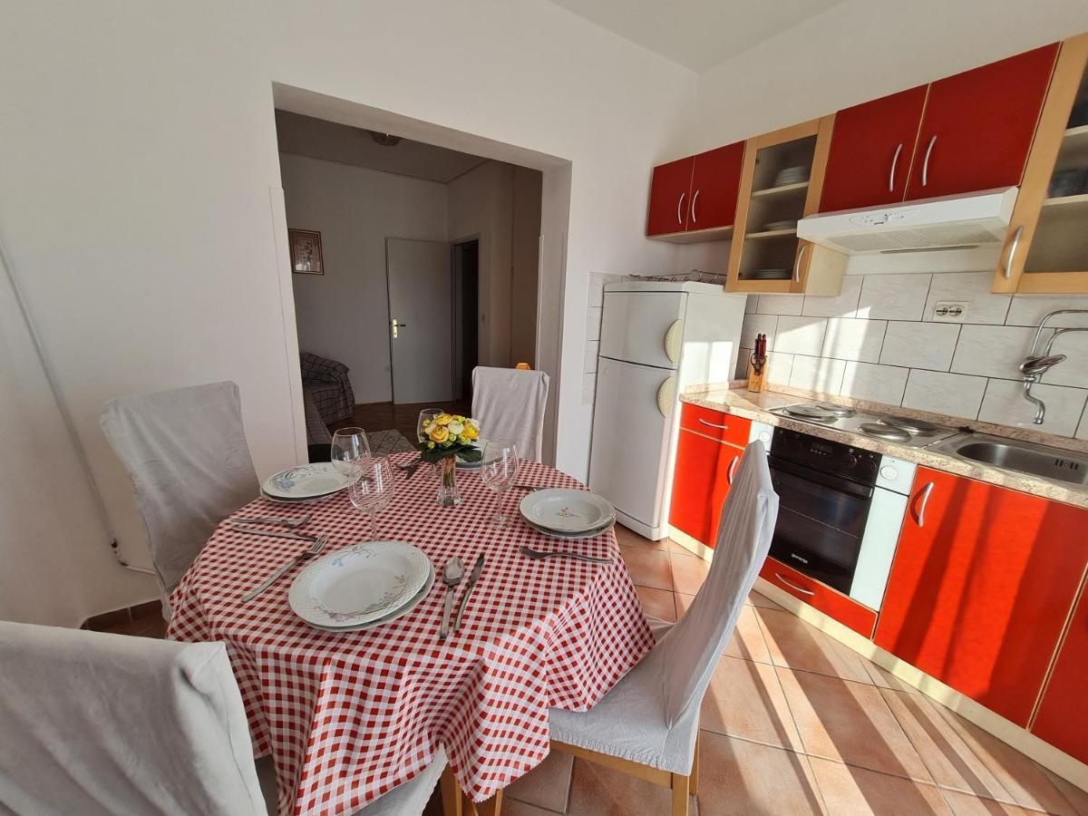 Apartmani Lana Brodarica  Extérieur photo