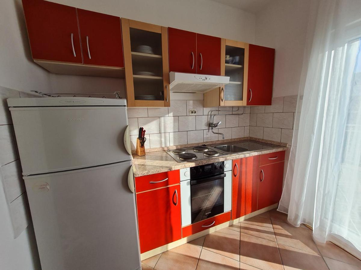 Apartmani Lana Brodarica  Extérieur photo