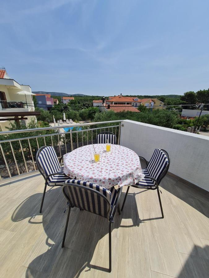 Apartmani Lana Brodarica  Extérieur photo